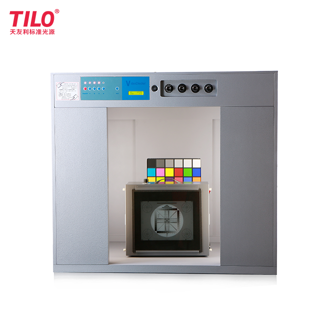 Hộp kiểm màu của trình xem máy ảnh TILO VC (3) với bốn nguồn sáng có thể điều chỉnh D65, A, TL84, CWF